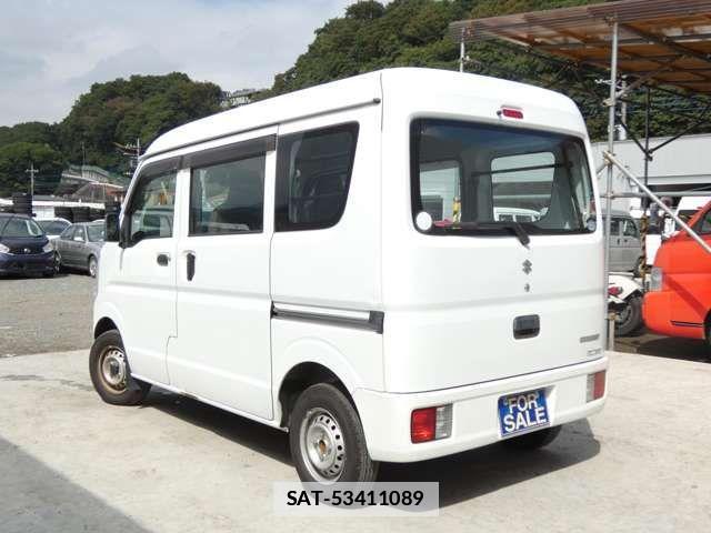Suzuki EVERY 2016-01 3668802-5