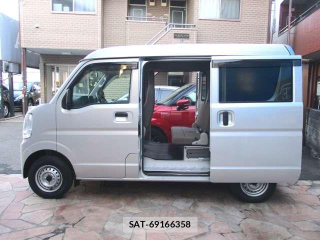 Suzuki EVERY 2018-05 4240754-9