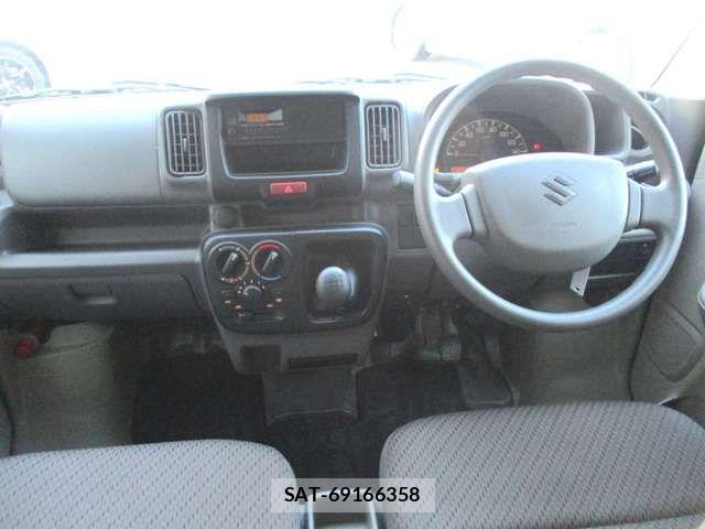 Suzuki EVERY 2018-05 4240754-1