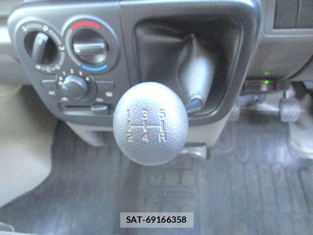 Suzuki EVERY 2018-05 4240754-2