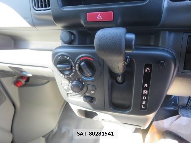 Suzuki EVERY 2026-03 4591783-10