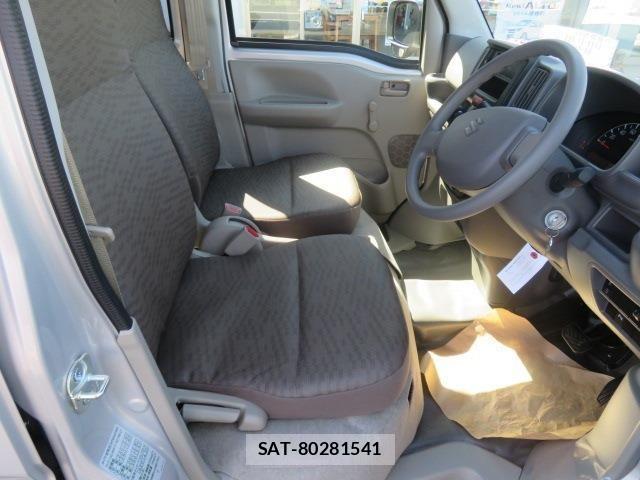 Suzuki EVERY 2026-03 4591783-12