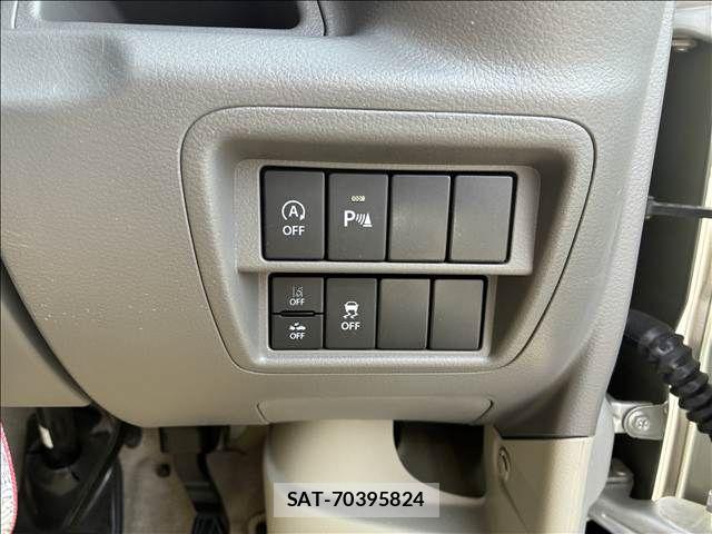 Suzuki EVERY 2023-03 4940702-11