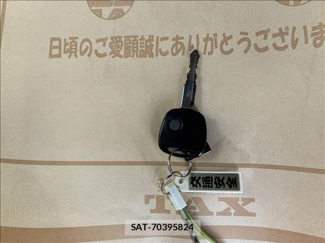 Suzuki EVERY 2023-03 4940702-18