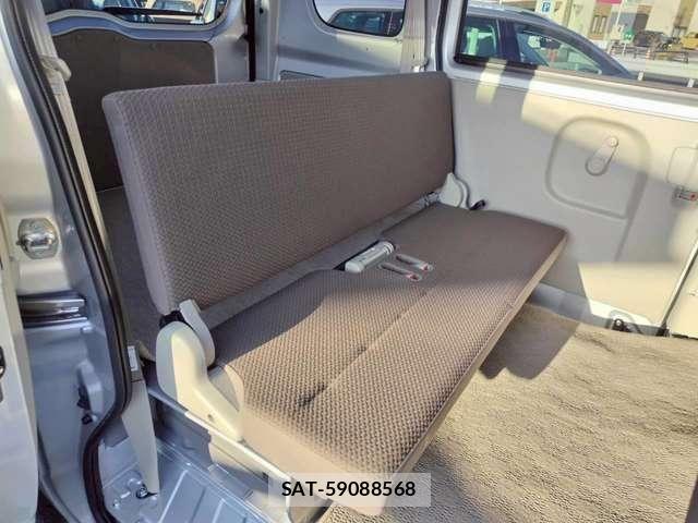 Suzuki EVERY 2025-06 5867393-10