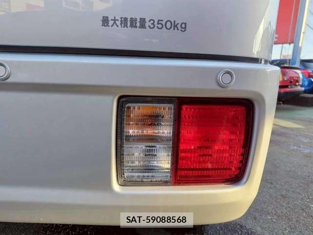 Suzuki EVERY 2025-06 5867393-21
