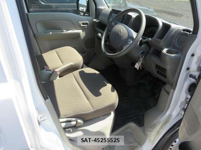 Suzuki EVERY 2019-09 5867410-3
