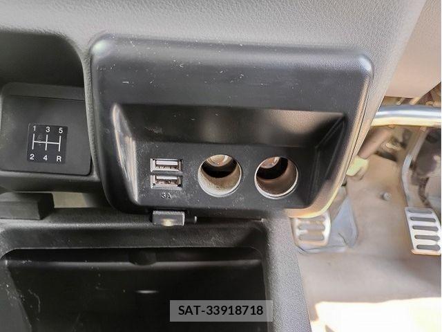 Suzuki EVERY 2020-06 5867392-24
