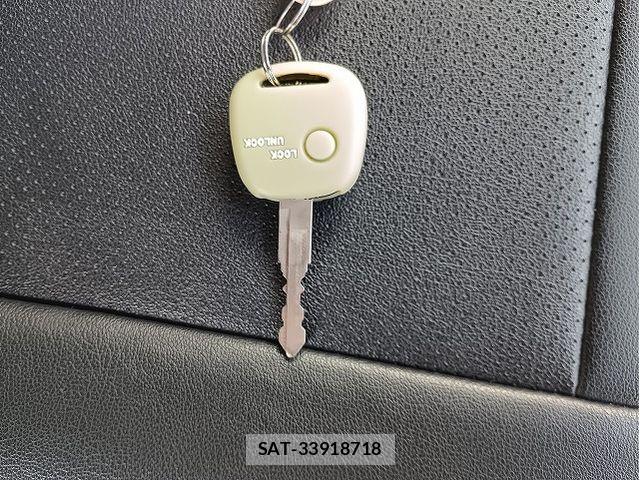 Suzuki EVERY 2020-06 5867392-27