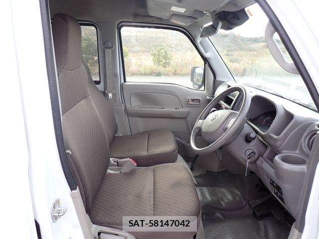 Suzuki EVERY 2021-09 6005403-9