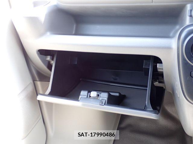Suzuki EVERY 2021-12 6135149-13