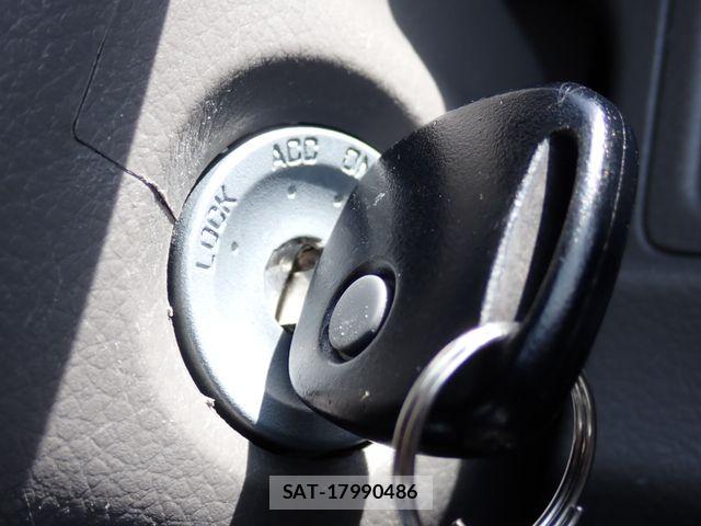 Suzuki EVERY 2021-12 6135149-8
