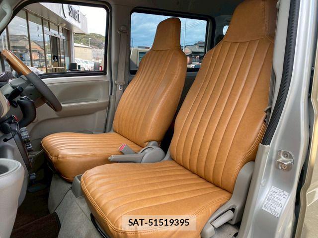 Suzuki EVERY 2016-06 6243924-12