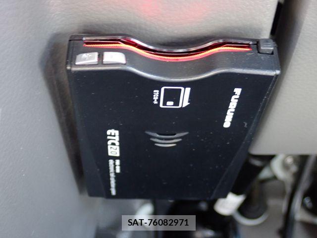 Suzuki EVERY 2021-12 6263993-5