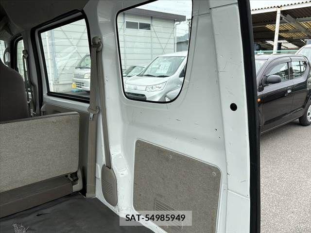 Suzuki EVERY 2020-02 6263998-27