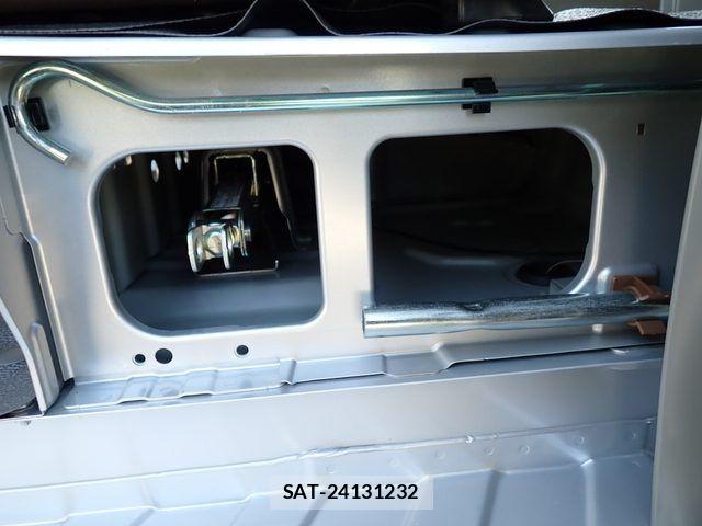 Suzuki EVERY 2020-03 6497442-24