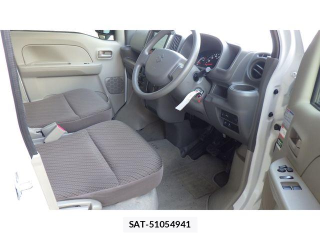 Suzuki EVERY 2020-03 6671259-11