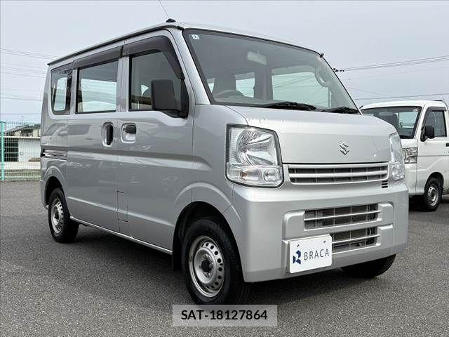 Suzuki EVERY 2018-03 6675891-9