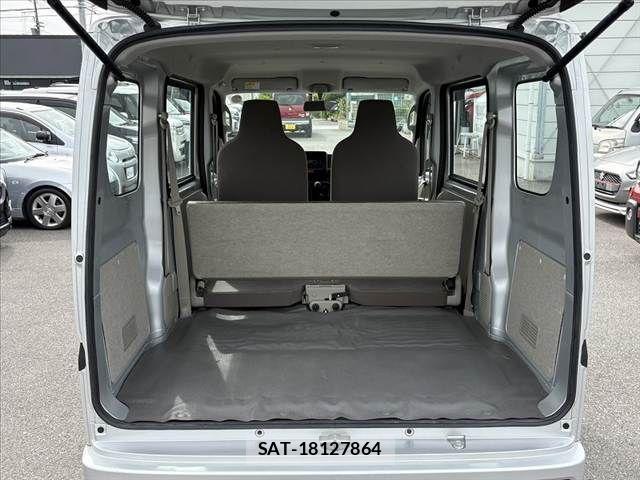 Suzuki EVERY 2018-03 6675891-15
