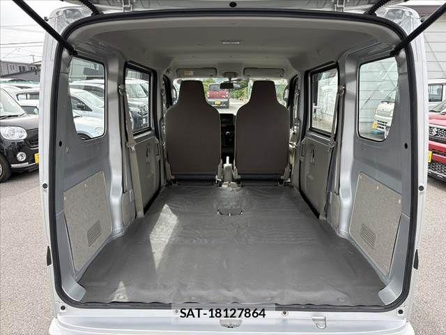 Suzuki EVERY 2018-03 6675891-16