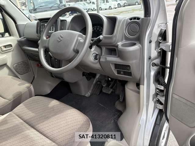 Suzuki EVERY 2022-03 6683765-13