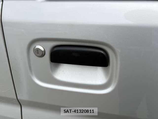 Suzuki EVERY 2022-03 6683765-3