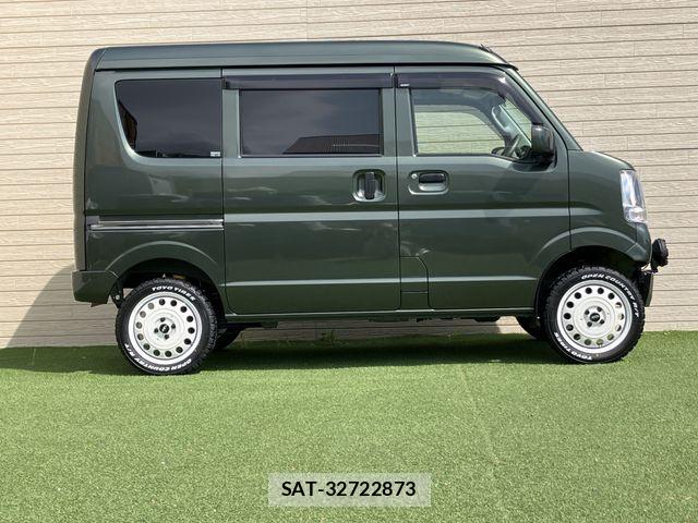 Suzuki EVERY 2020-05 6751525-26