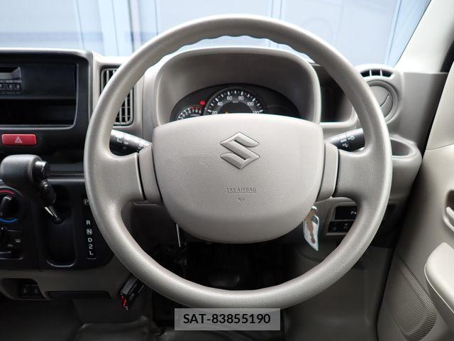 Suzuki EVERY 2022-02 6814869-10