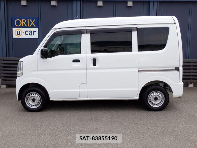Suzuki EVERY 2022-02 6814869-26
