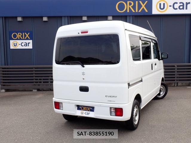 Suzuki EVERY 2022-02 6814869-2