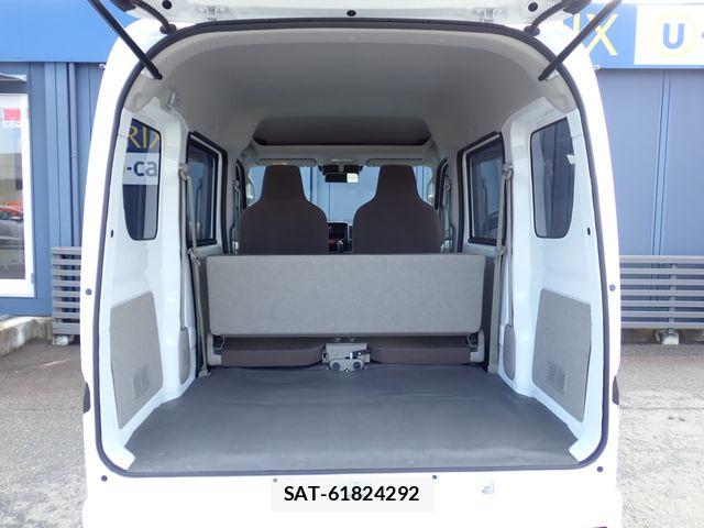 Suzuki EVERY 2020-01 6904878-14