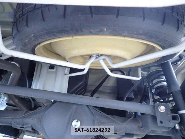 Suzuki EVERY 2020-01 6904878-15