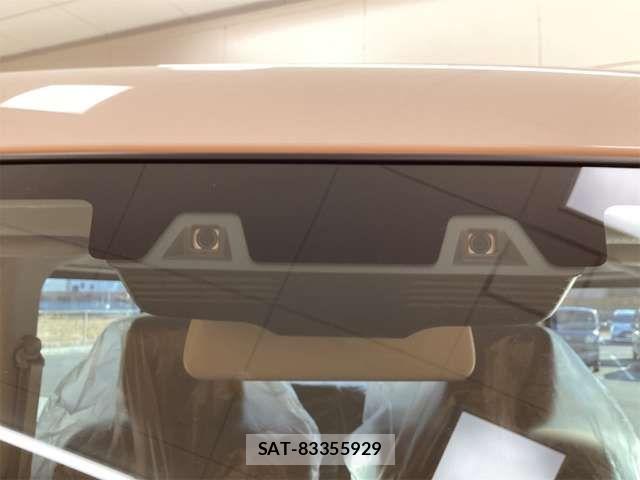 Suzuki EVERY 2025-11 6904858-11