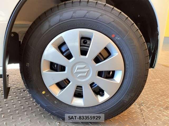 Suzuki EVERY 2025-11 6904858-8