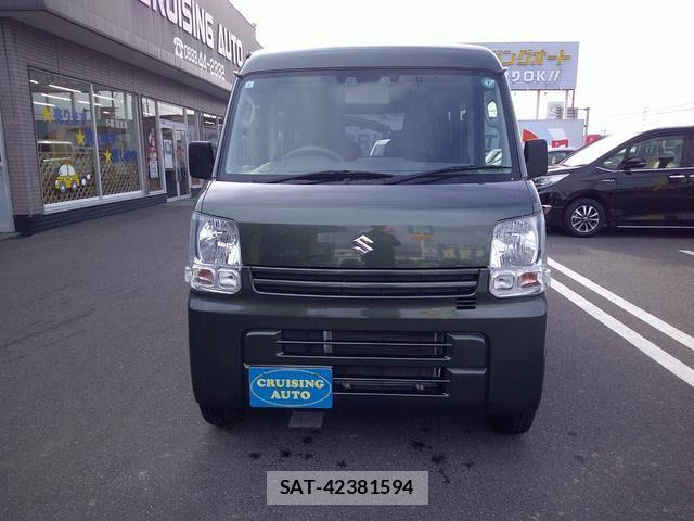Suzuki EVERY 2020-03 6904873-11