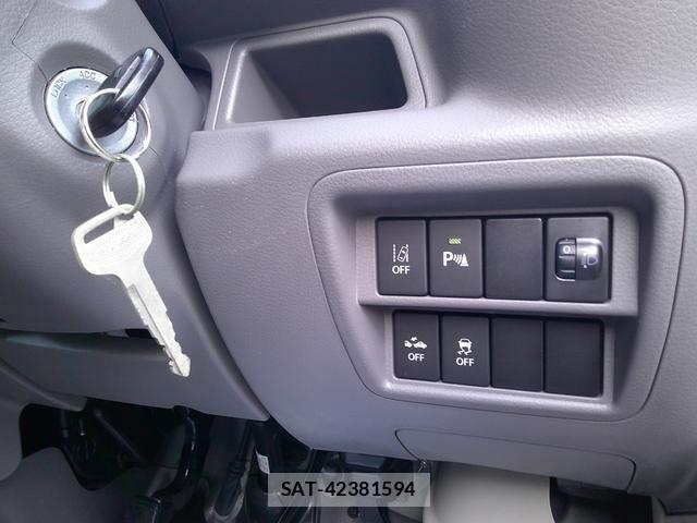 Suzuki EVERY 2020-03 6904873-3