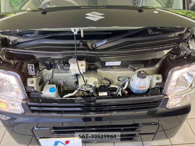 Suzuki EVERY 2025-12 6904863-17