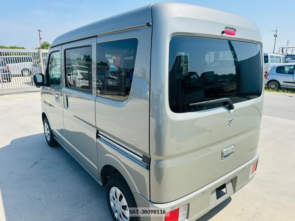 Suzuki EVERY 2026 6804486-2