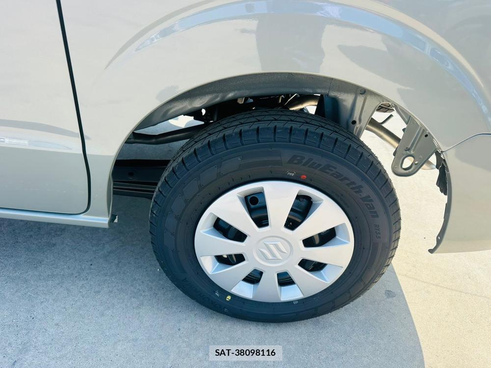 Suzuki EVERY 2026 6804486-30