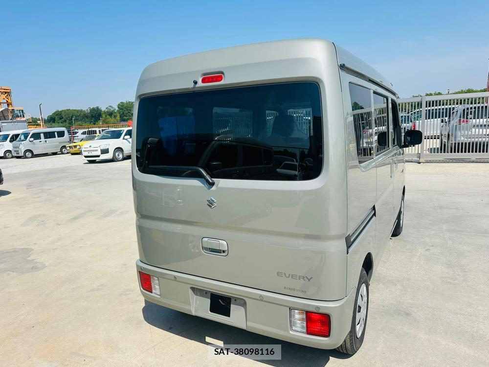 Suzuki EVERY 2026 6804486-4