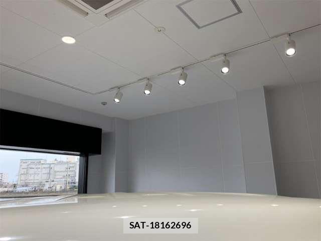 Suzuki EVERY 2026-02 6904864-18