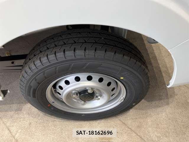 Suzuki EVERY 2026-02 6904864-19