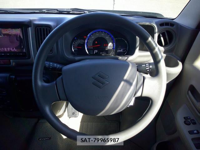Suzuki EVERY 2021-01 6904866-1