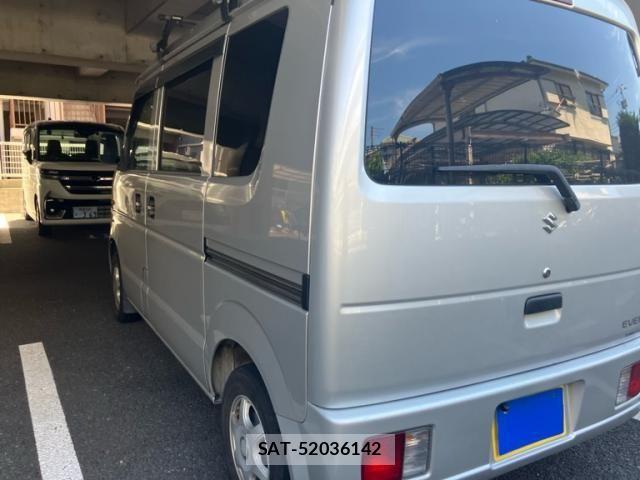Suzuki EVERY 2012-06 6904909-4