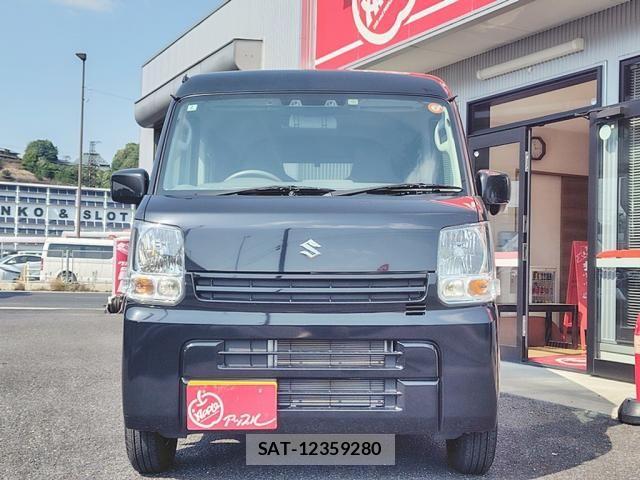 Suzuki EVERY 2023-02 6904871-1