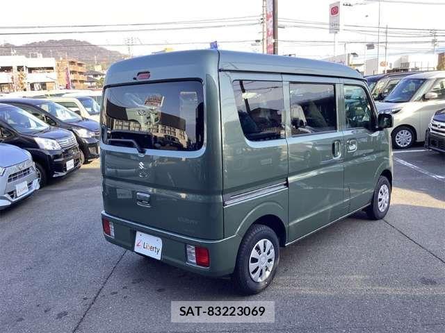 Suzuki EVERY 2025-12 6904861-16