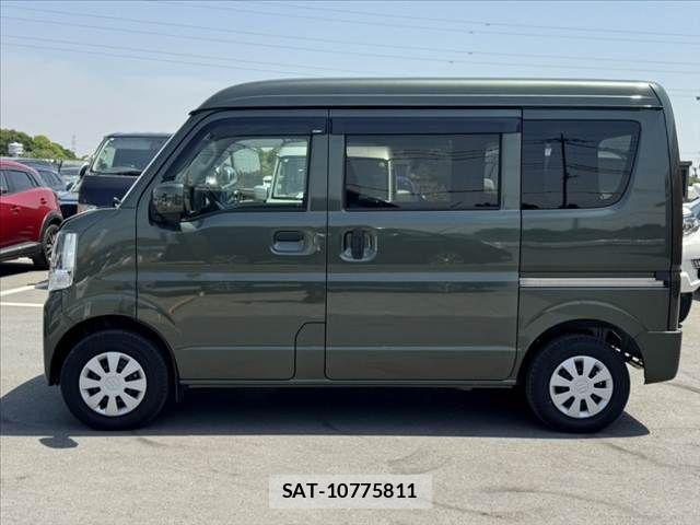 Suzuki EVERY 2022-04 6993461-10