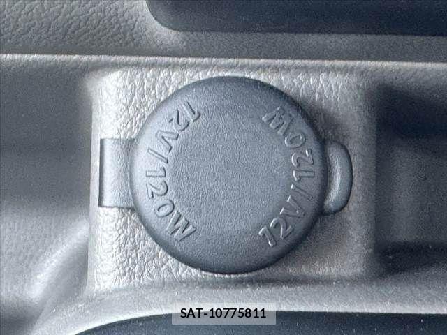 Suzuki EVERY 2022-04 6993461-26