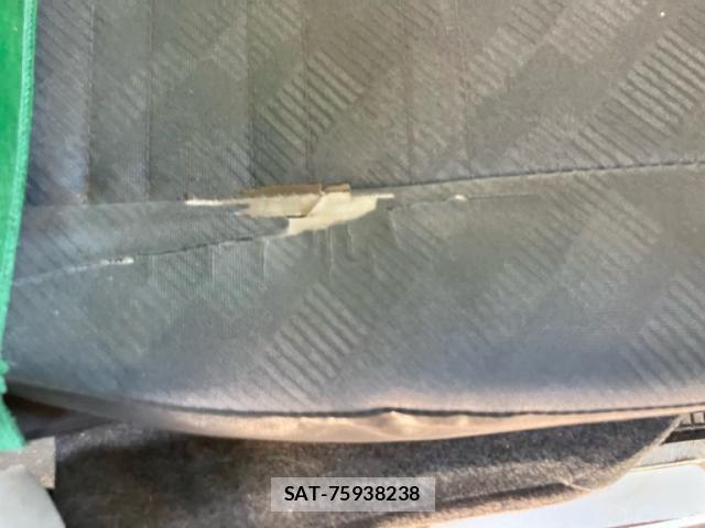 Suzuki EVERY 2002-03 6993472-14