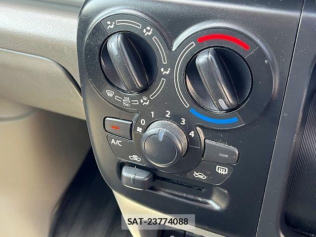 Suzuki EVERY 2022-03 6993460-14
